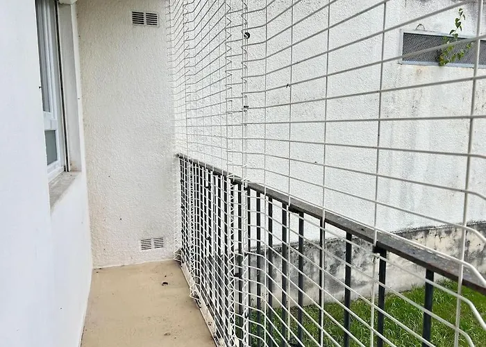 Proche Gare Avec Parking *