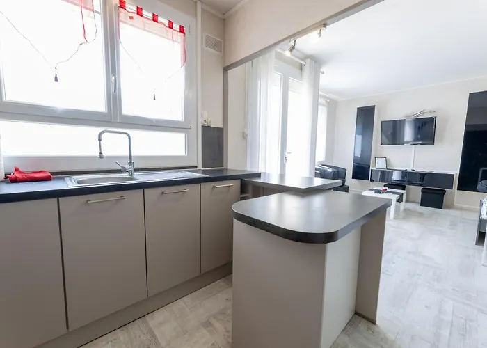 Proche Gare Avec Parking